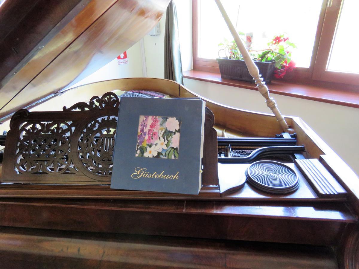 Kolpinghaus Bed & Breakfast Caransebes Luaran gambar